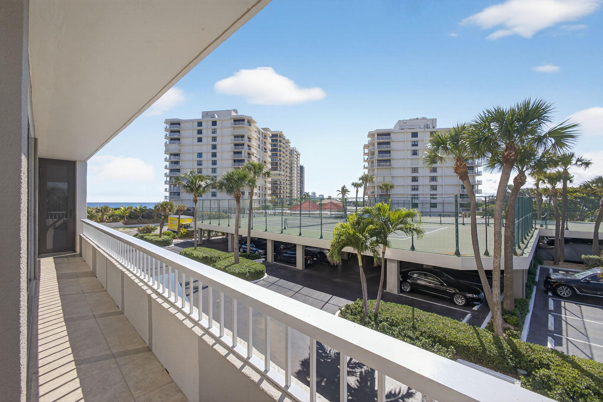 5510 North Ocean Drive, Unit 2D Singer Island, FL 33404 - Photo 32 of 58 39-web-or-mls-5D1A3076