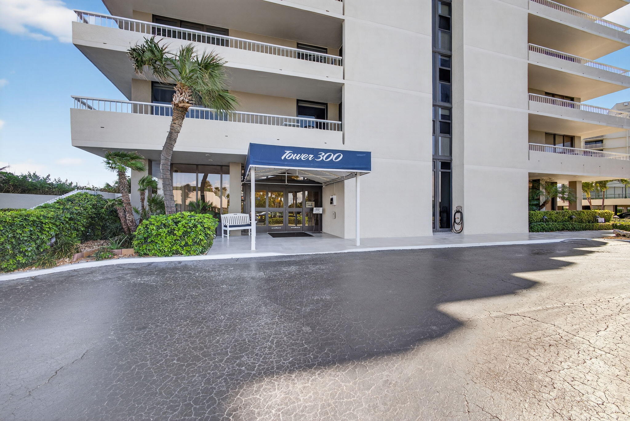 5510 North Ocean Drive, Unit 2D Singer Island, FL 33404 - Photo 34 of 58 43-web-or-mls-5D1A3150