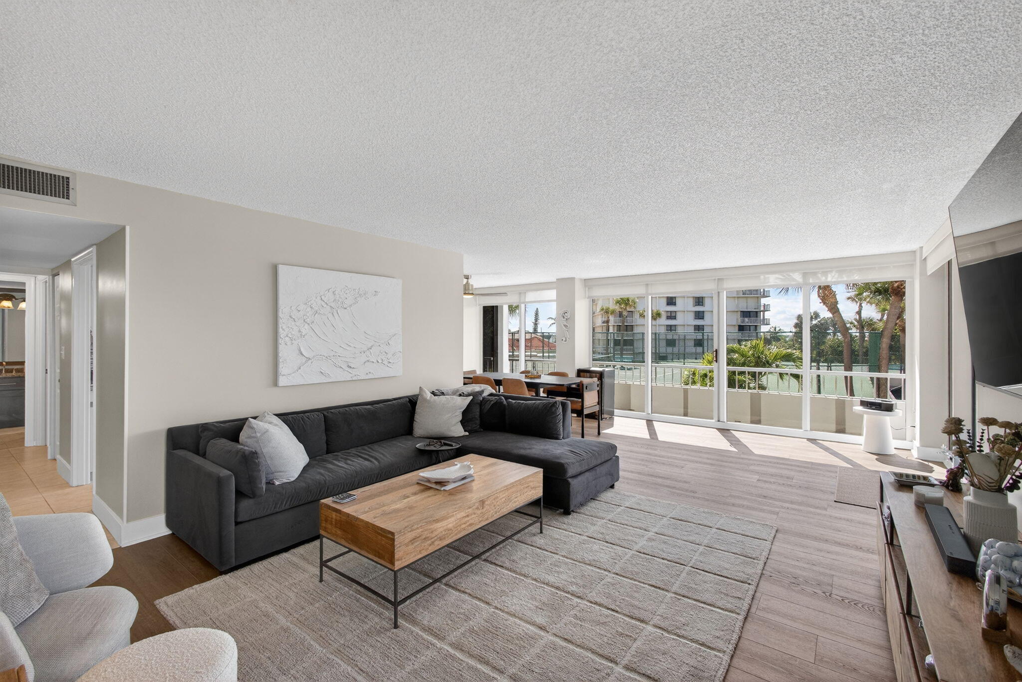 5510 North Ocean Drive, Unit 2D Singer Island, FL 33404 - Photo 9 of 58 8-web-or-mls-5D1A2997