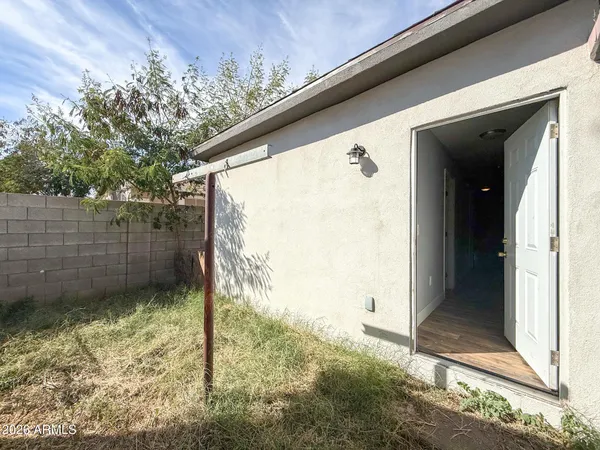 $2,095 | 2427 West Yavapai Street, Unit A, Phoenix, AZ 85009