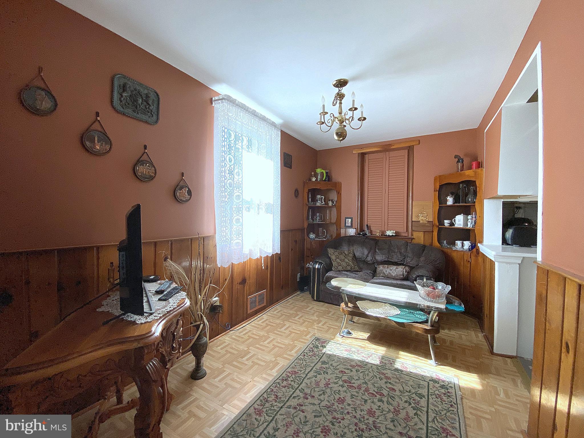 24 Village Road Baltimore, MD 21208 - Photo 6 of 83 Gallery Image 6