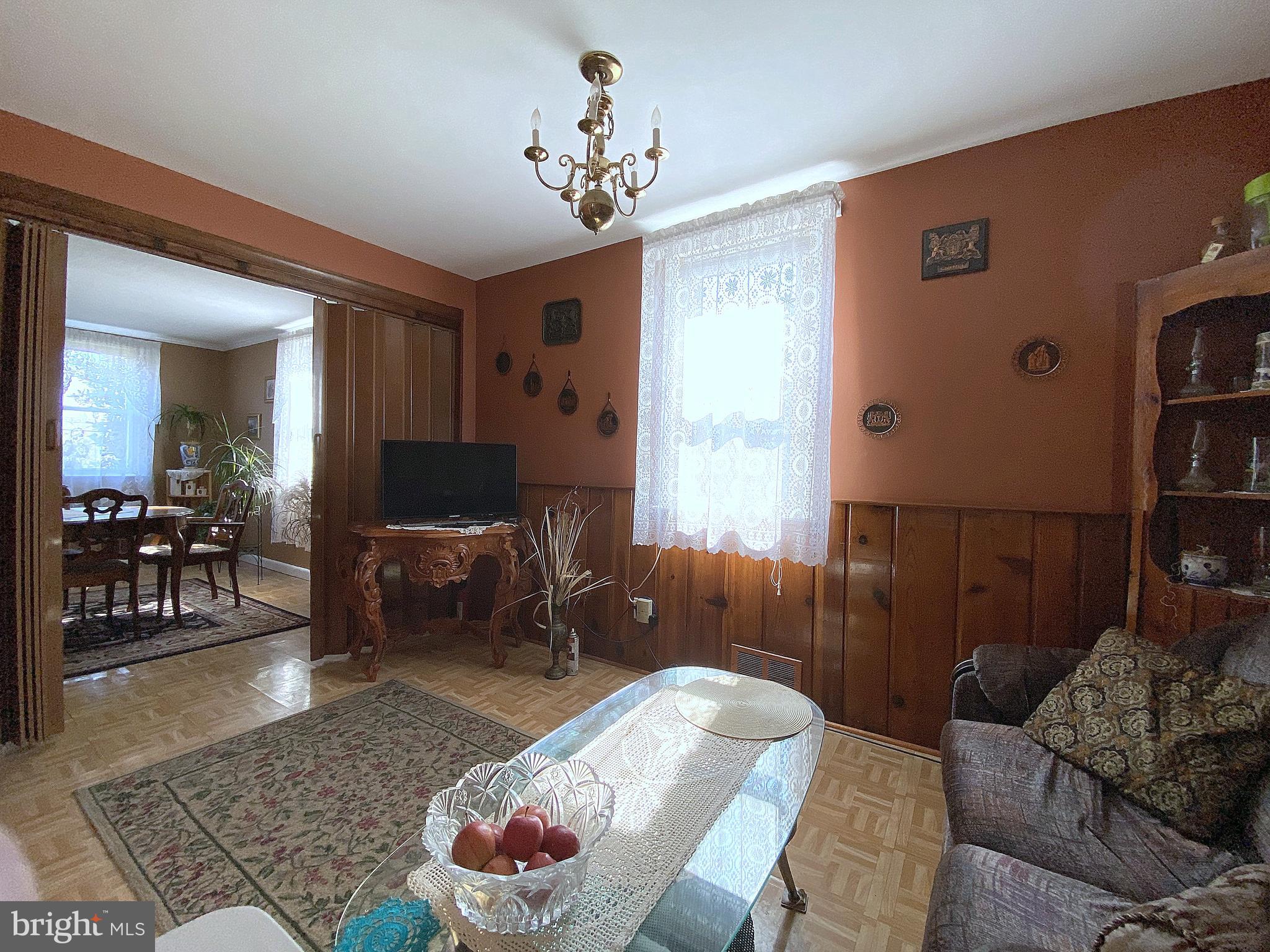 24 Village Road Baltimore, MD 21208 - Photo 7 of 83 Gallery Image 7