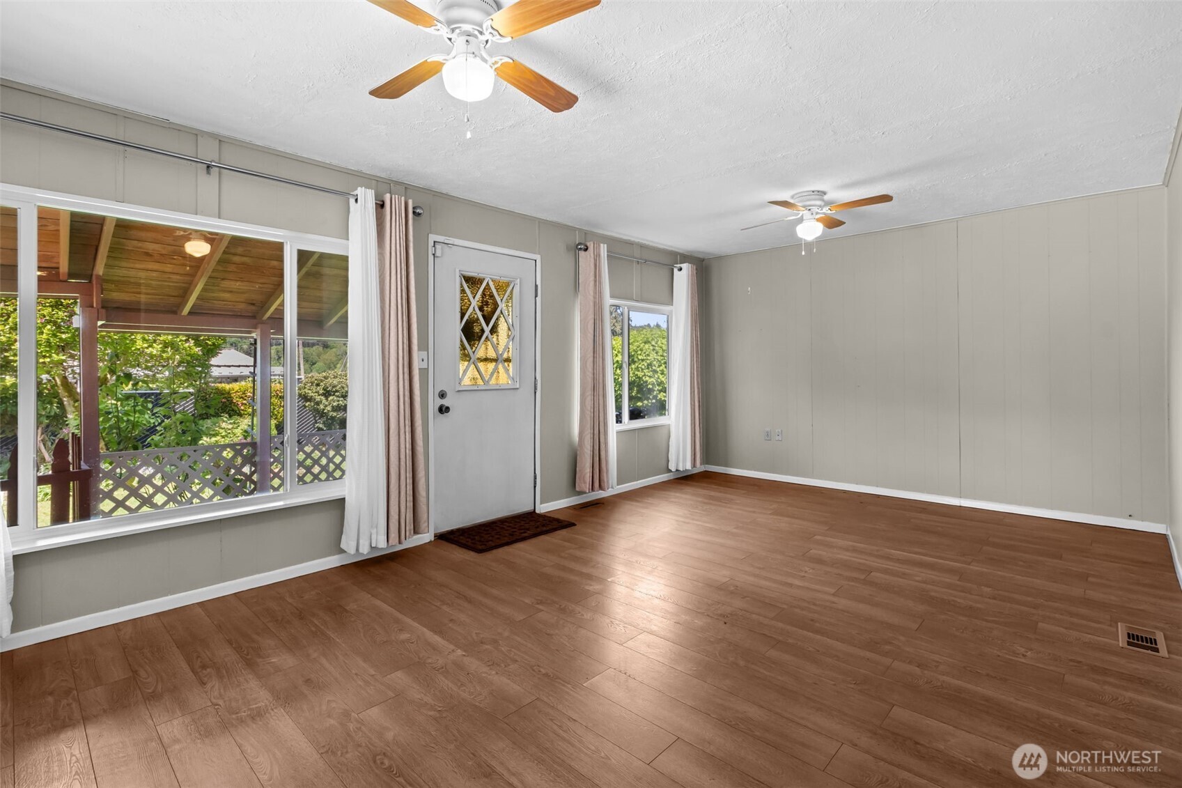 4100 Dent Road Southwest Olympia, WA 98512 - Photo 17 of 38 Gallery Image 17