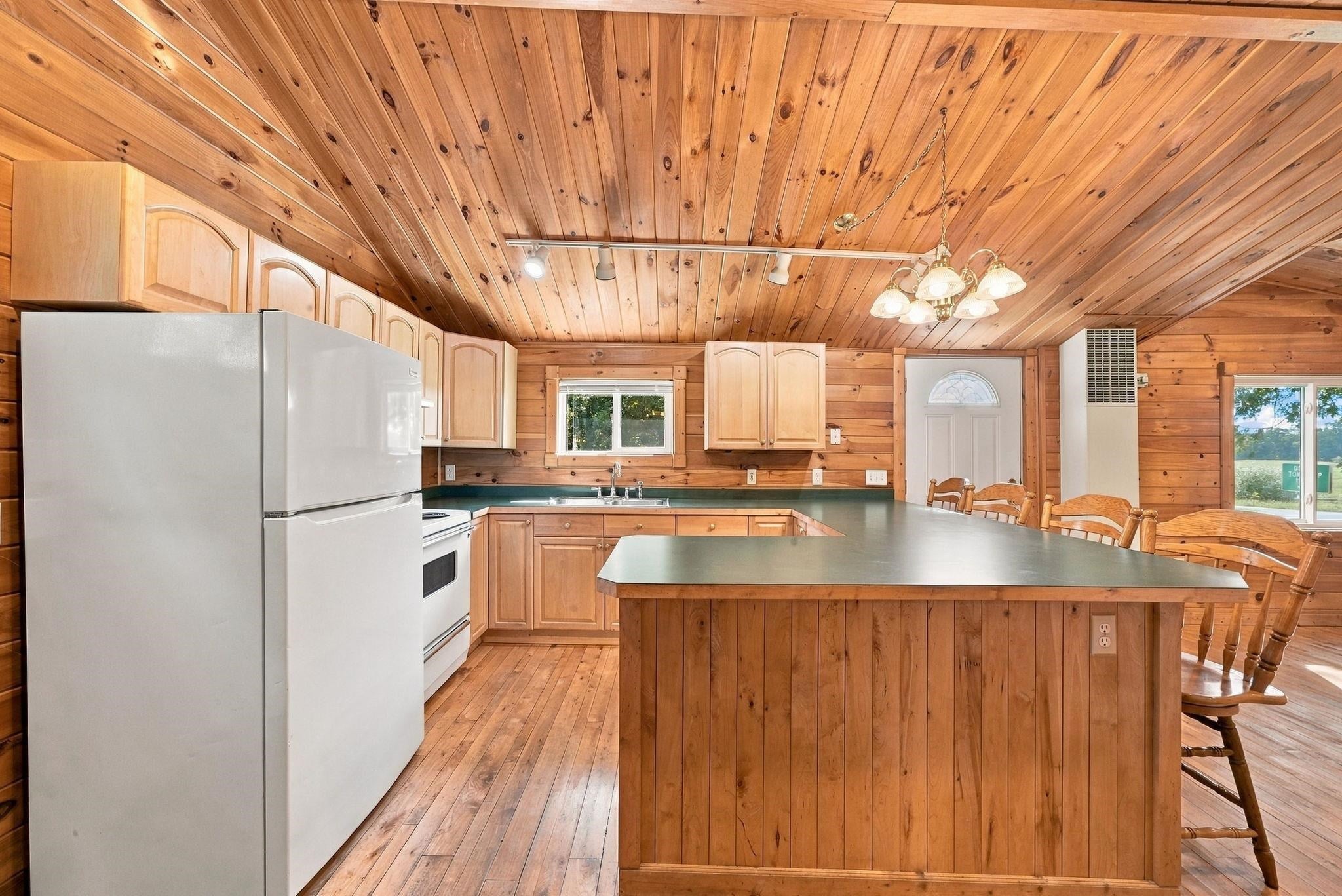11010 East 8 Mile Road Tustin, MI 49688 - Photo 10 of 23 Gallery Image 10