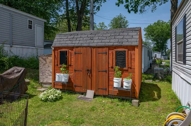 $170,000 | 139 Rockingham Road, Unit 21, Derry, NH 03038