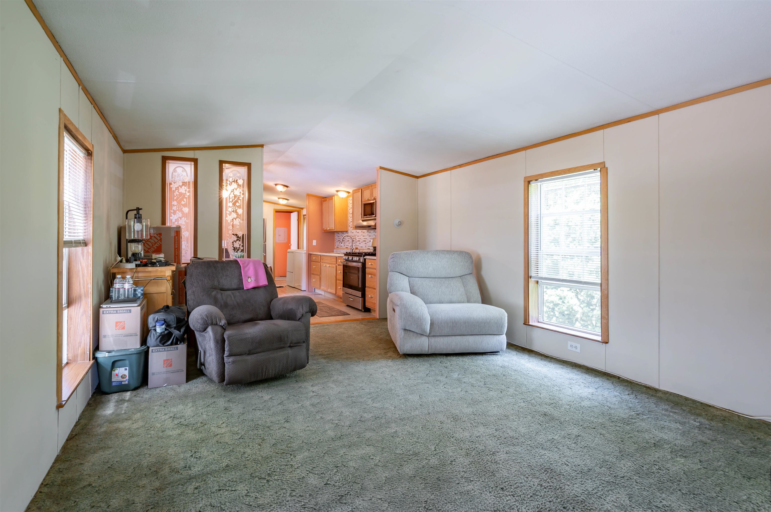 139 Rockingham Road, Unit 21 Derry, NH 03038 - Photo 23 of 35