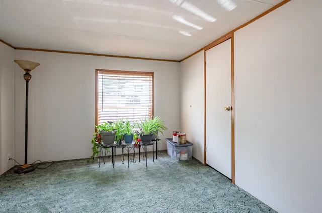 $170,000 | 139 Rockingham Road, Unit 21, Derry, NH 03038