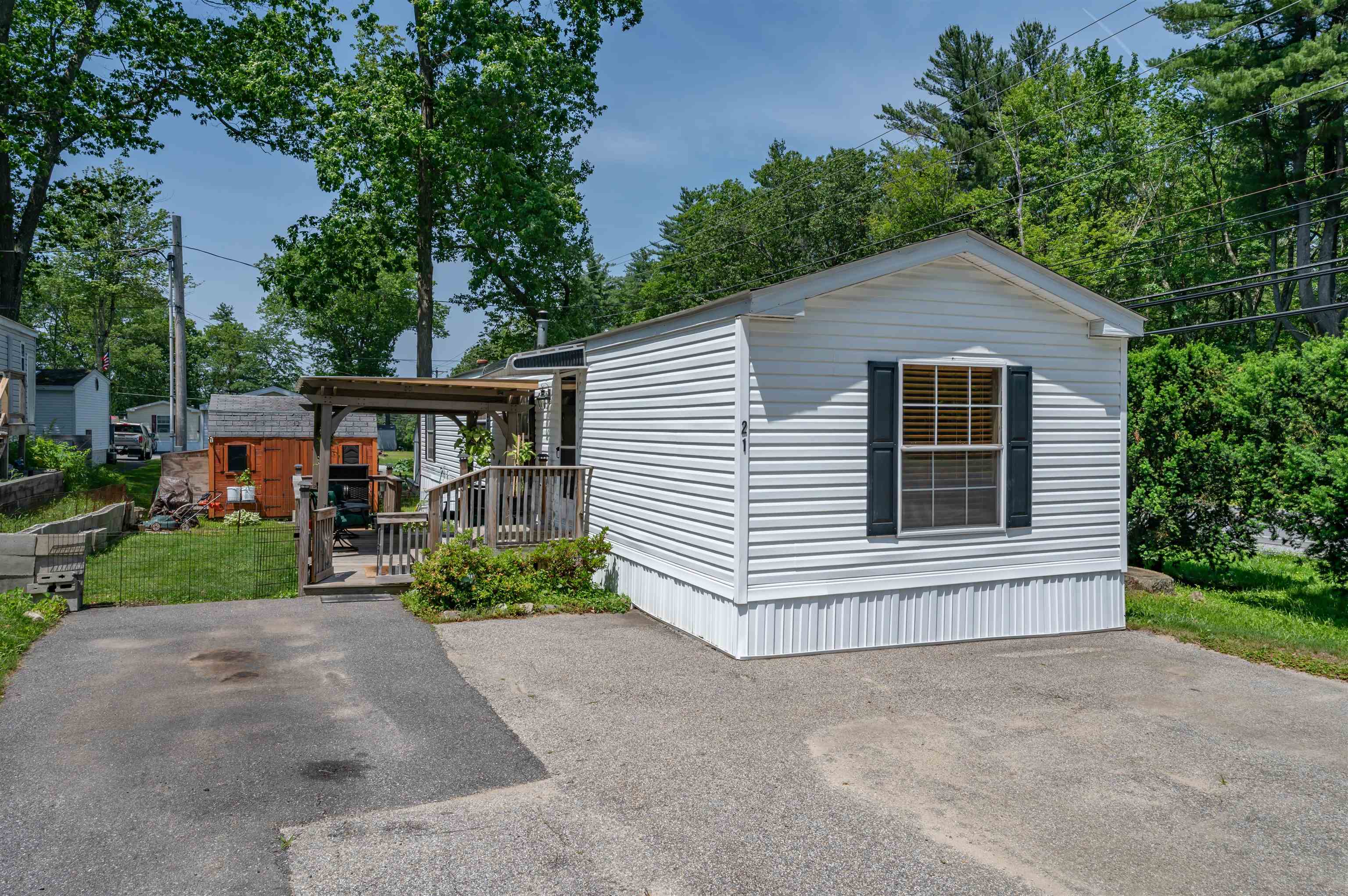 139 Rockingham Road, Unit 21 Derry, NH 03038 - Photo 35 of 35