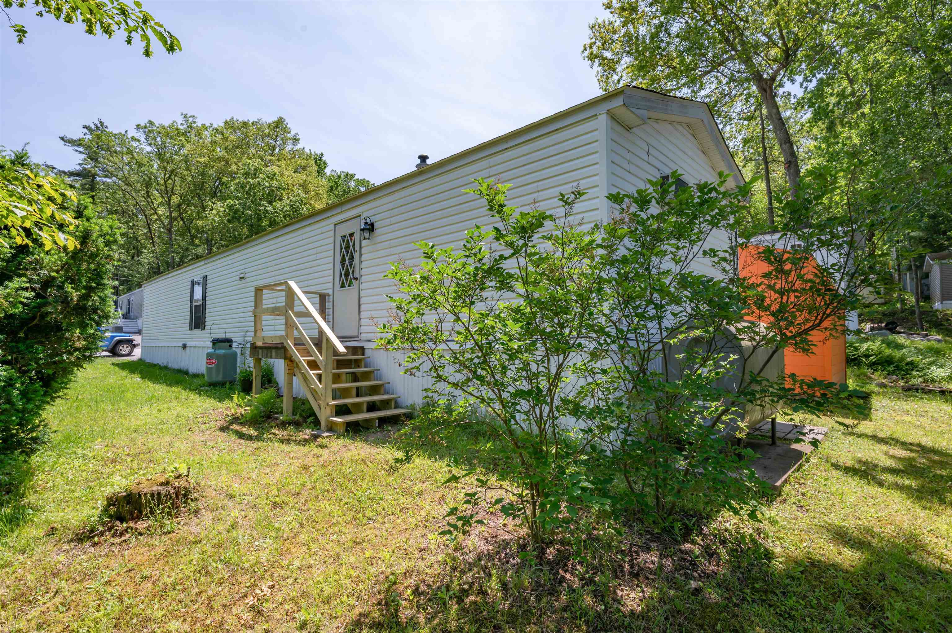 139 Rockingham Road, Unit 21 Derry, NH 03038 - Photo 9 of 35