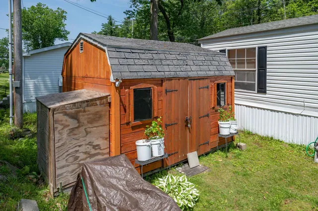 $170,000 | 139 Rockingham Road, Unit 21, Derry, NH 03038