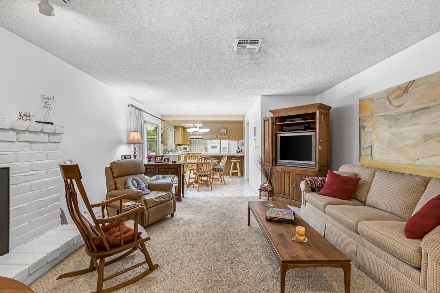 3428 De Anza Avenue Merced, CA 95348 - Photo 7 of 32