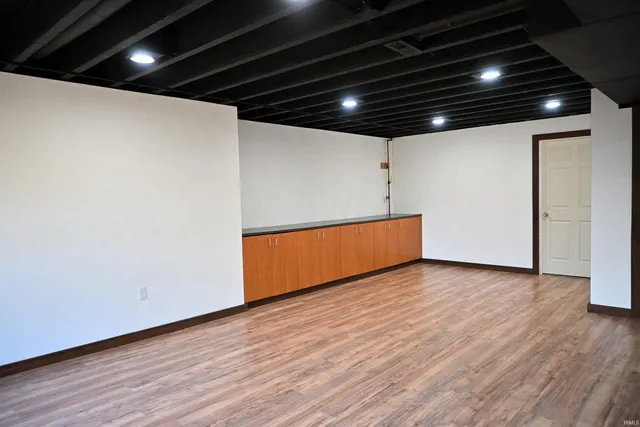 $335,000 | 6720 East Schroeder Lane, Schnellville, IN 47580