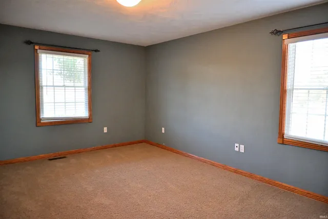 $335,000 | 6720 East Schroeder Lane, Schnellville, IN 47580