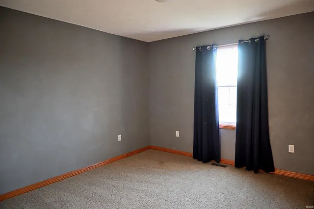 $335,000 | 6720 East Schroeder Lane, Schnellville, IN 47580