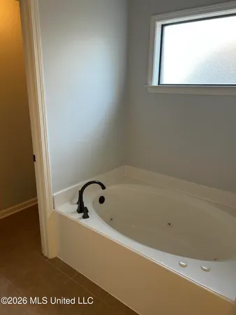 $359,900 | 67 Shady Ln Cove, Hernando, MS 38632