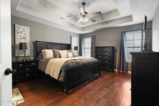 $359,900 | 67 Shady Ln Cove, Hernando, MS 38632