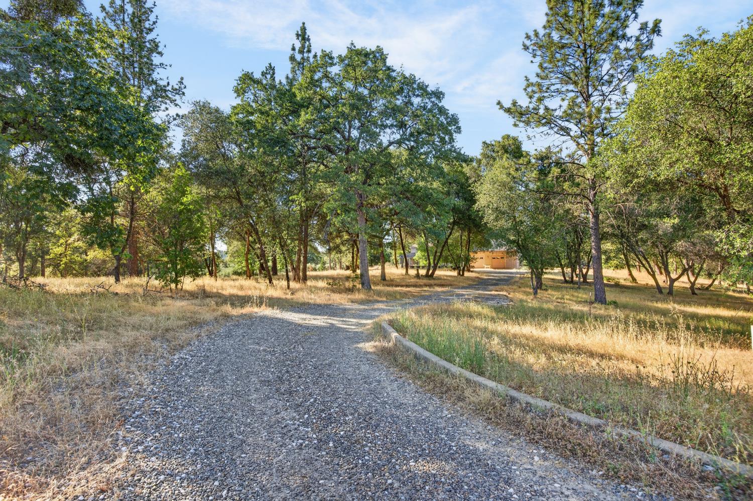 4016 Twin Rdgs Road Garden Valley, CA 95633 - Photo 28 of 56