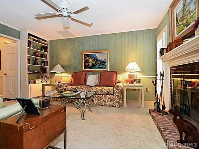 4401 Simsbury Road, Unit 53 Charlotte, NC 28226 - Photo 5 of 16 Gallery Image 5