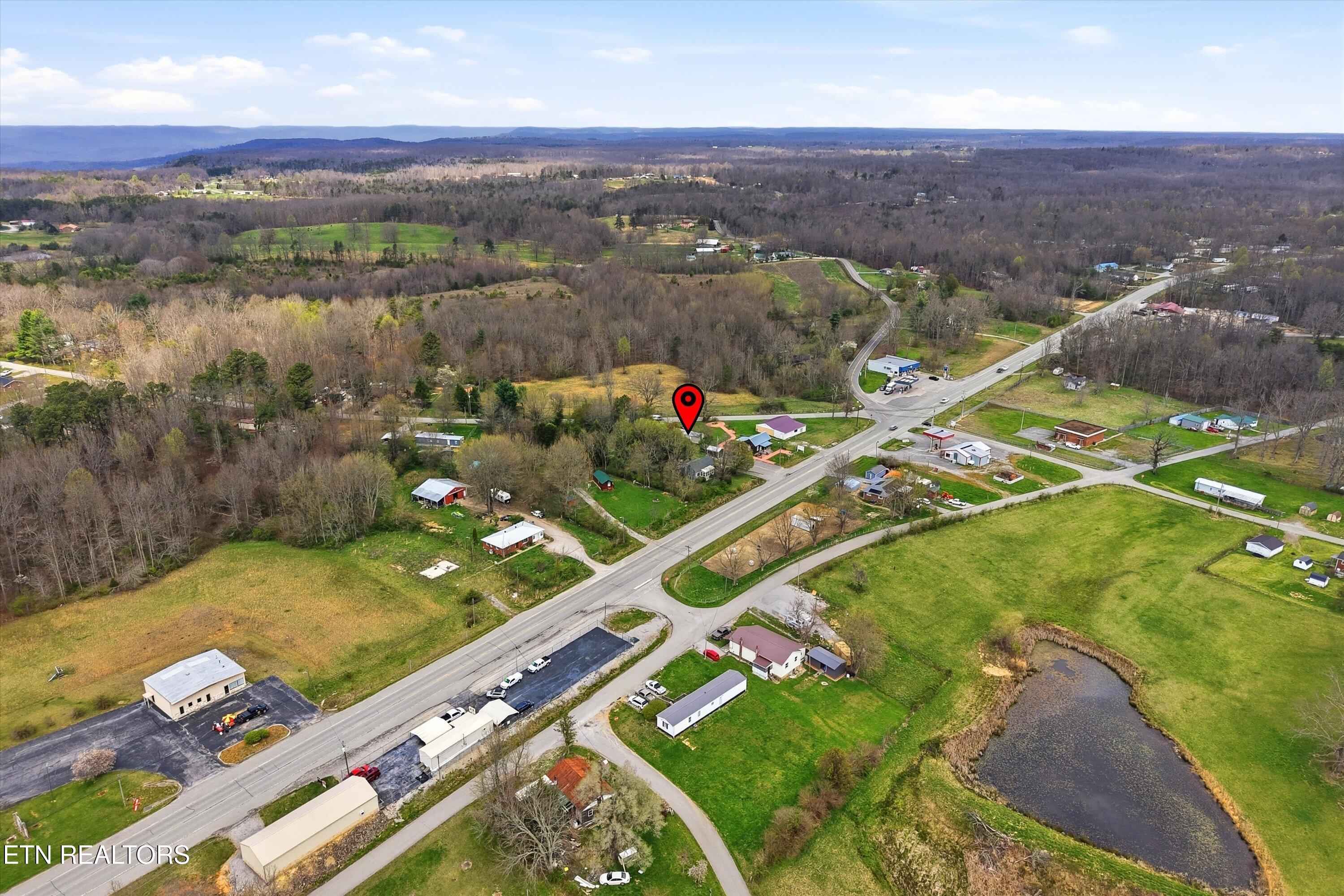 9457 Bockman Way Sparta, TN 38583 - Photo 33 of 38 39-9457 Crossville Hwy-39