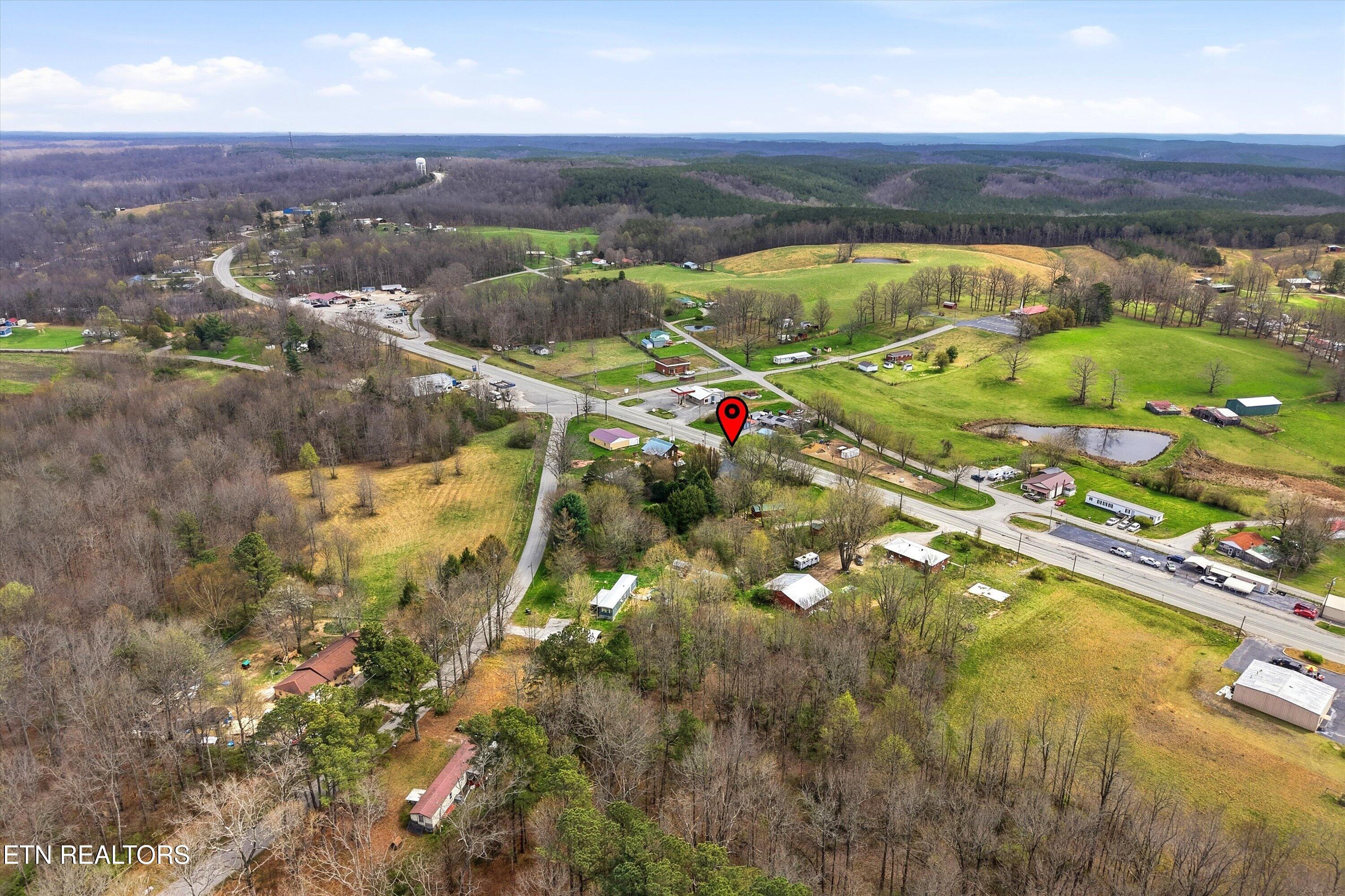 9457 Bockman Way Sparta, TN 38583 - Photo 34 of 38 41-9457 Crossville Hwy-41