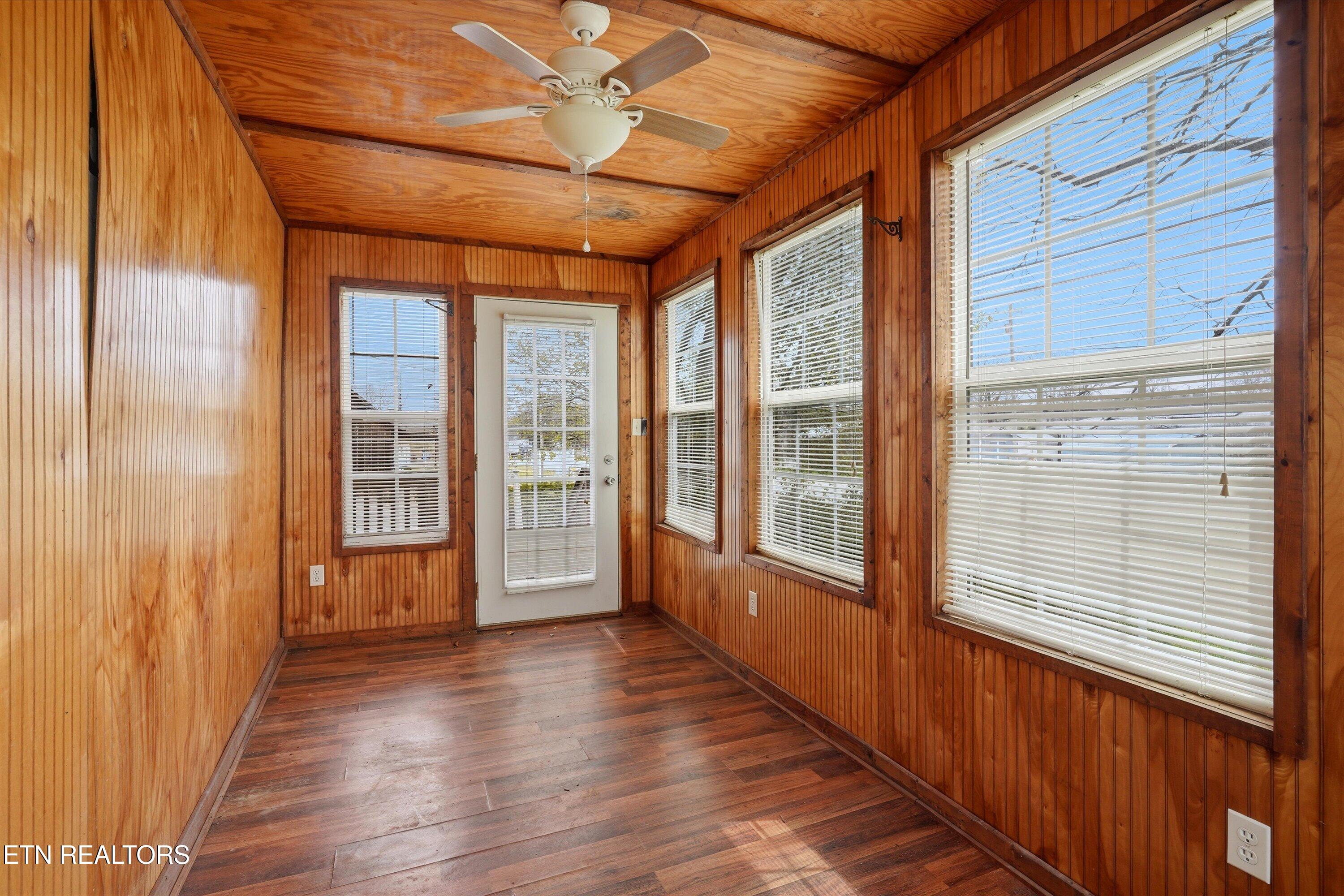 9457 Bockman Way Sparta, TN 38583 - Photo 5 of 38 05-9457 Crossville Hwy-5