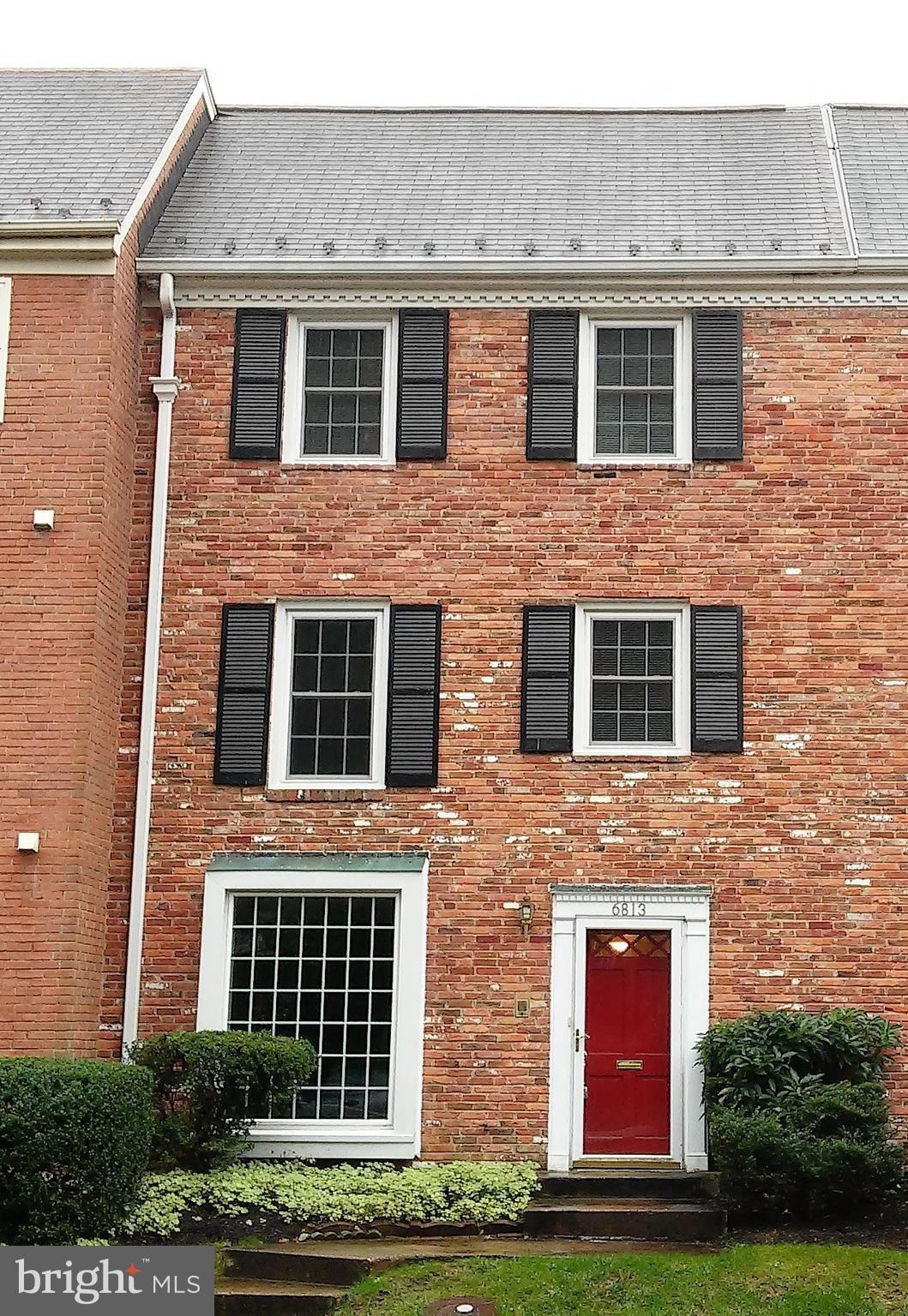 6813 Market Square Drive McLean, VA 22101 - Photo 1 of 12 Exterior (Front)