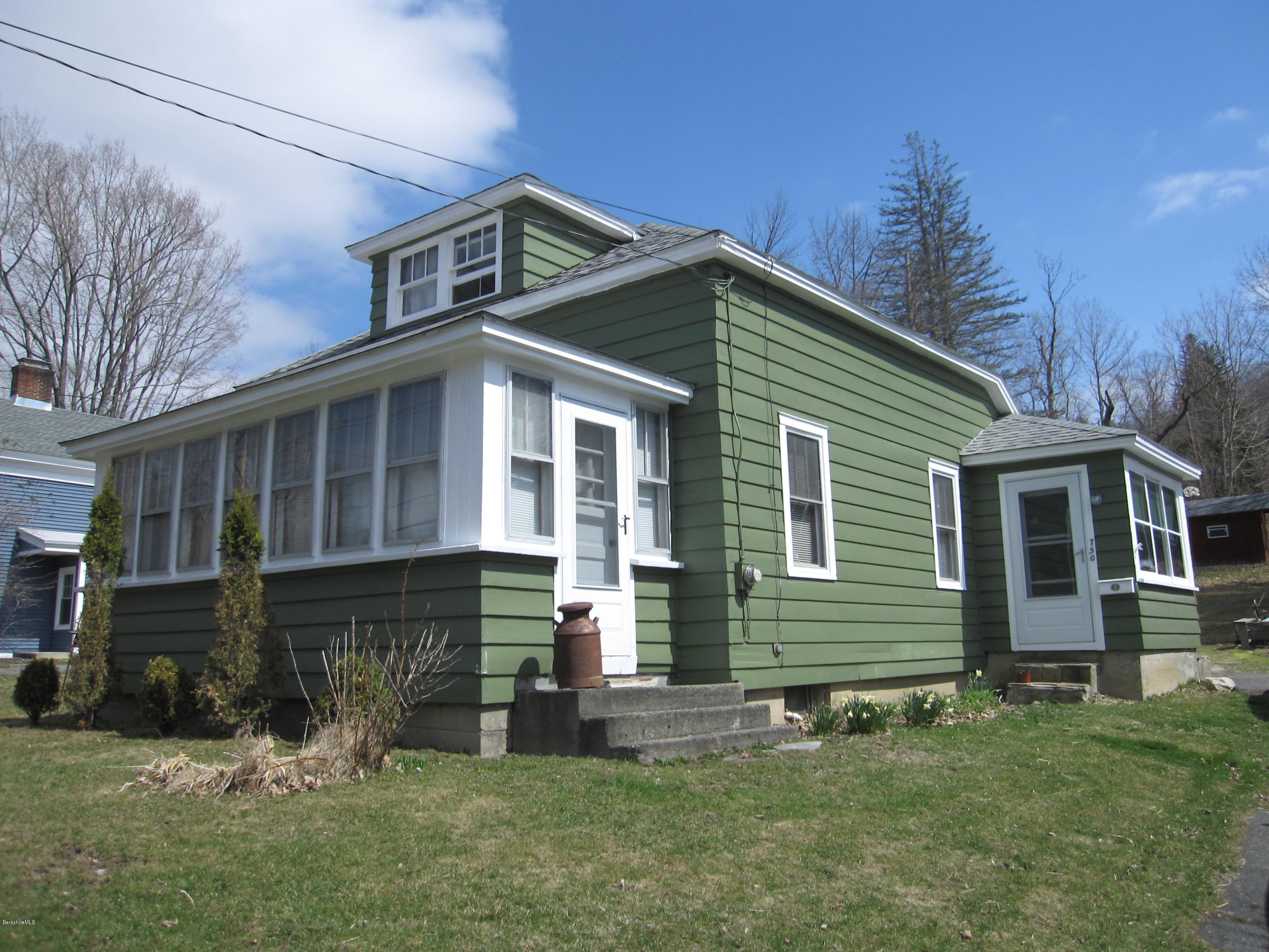 750 North Hoosac Road Williamstown, MA 01267 - Photo 1 of 3 IMG_0744