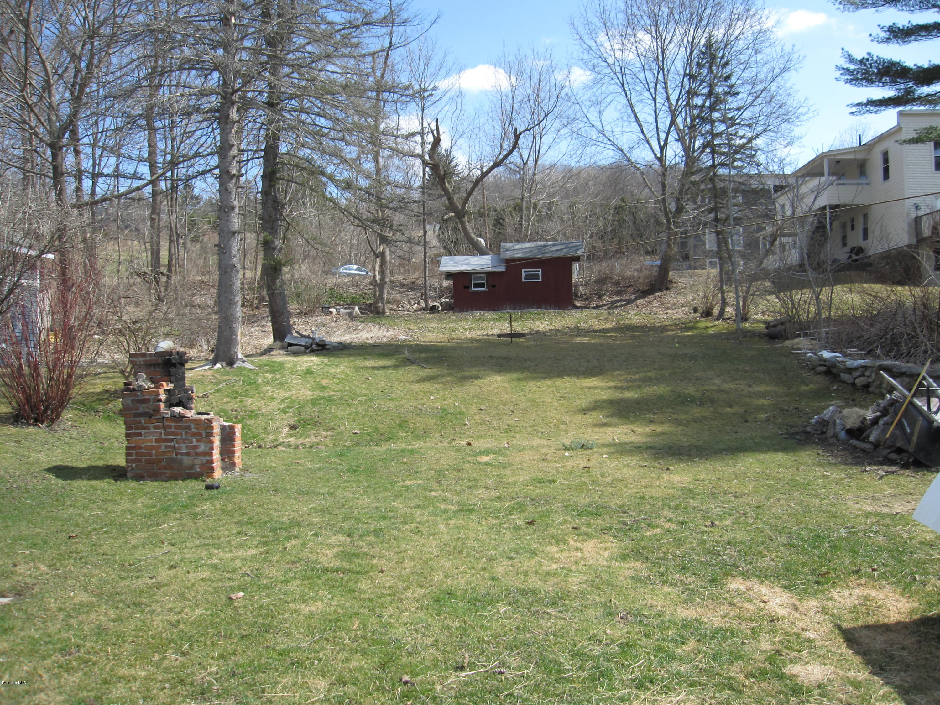 750 North Hoosac Road Williamstown, MA 01267 - Photo 3 of 3 IMG_0748