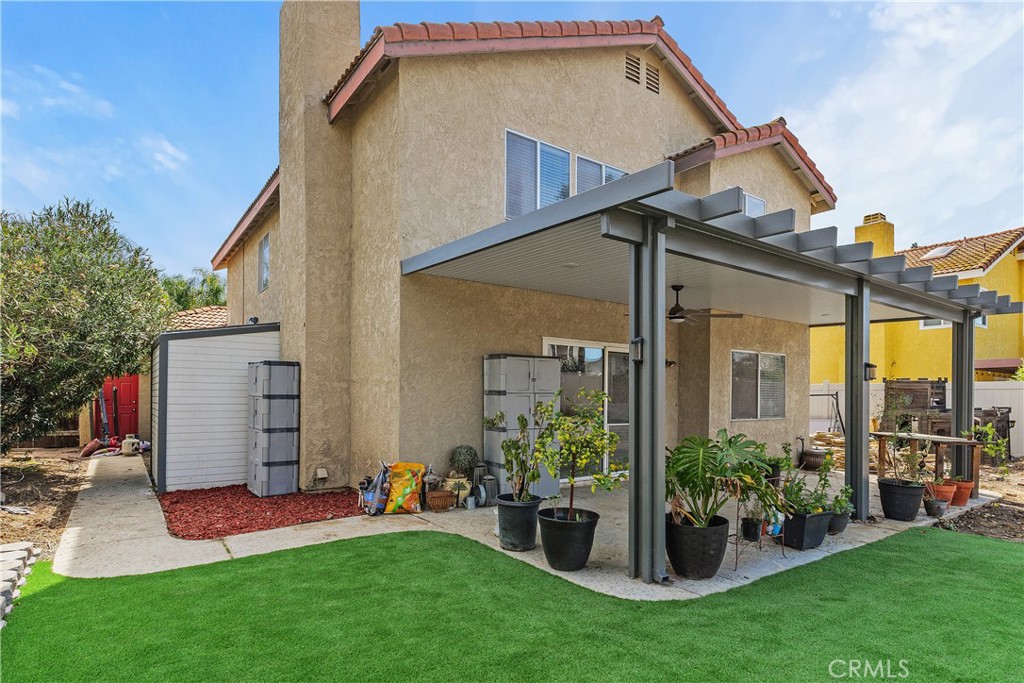 30318 Deer Meadow Road Temecula, CA 92591 - Photo 16 of 19 Back yard facing Right