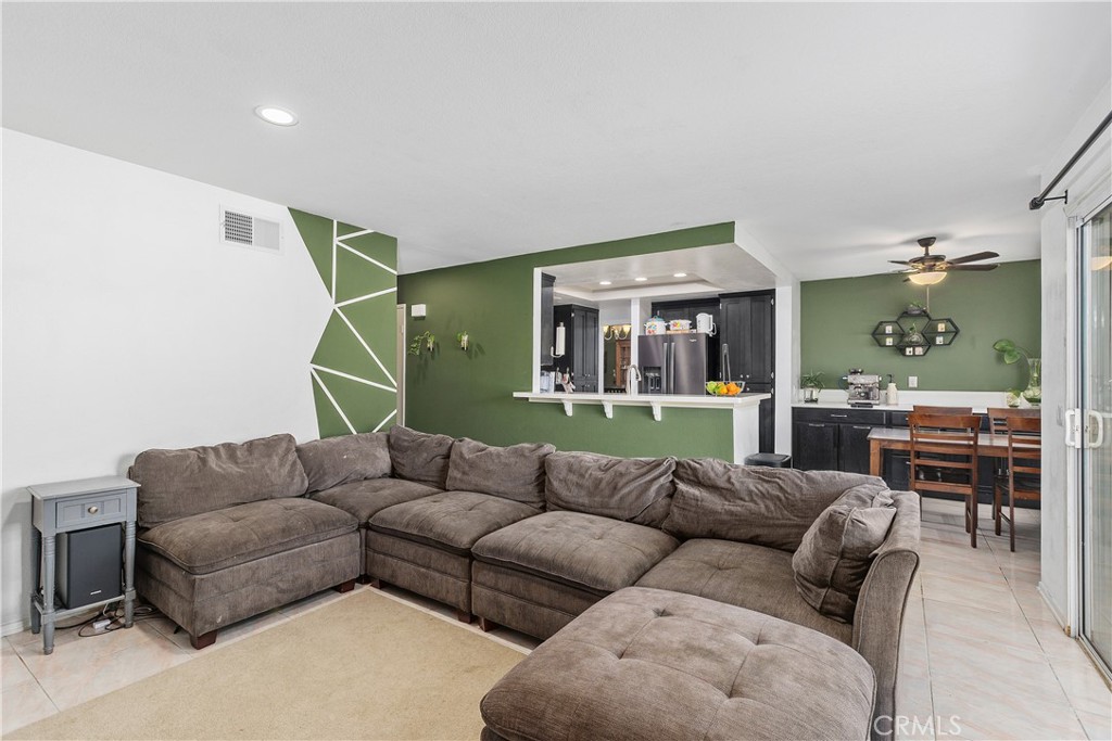 30318 Deer Meadow Road Temecula, CA 92591 - Photo 6 of 19 Open Living space looking to kitchen