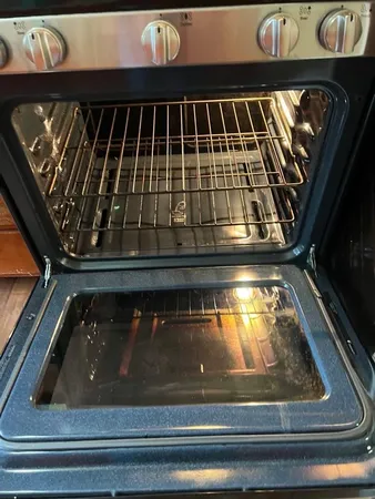 $1,450 | 15 Wheelock Street, Unit C, Manchester, NH 03102