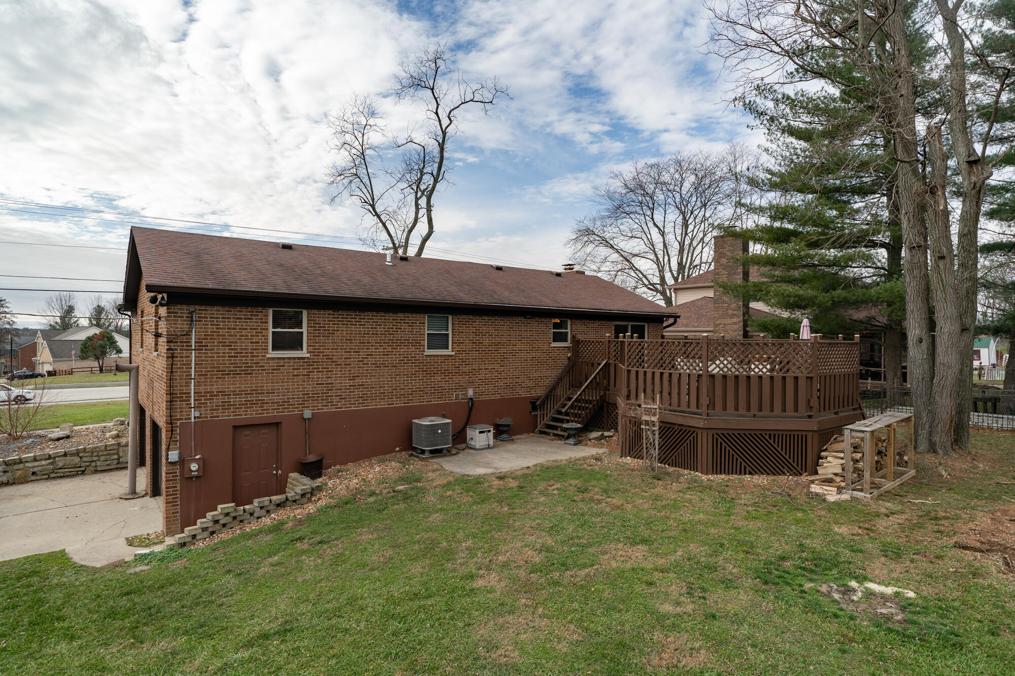 8370 Pleasant Valley Road Florence, KY 41042 - Photo 29 of 30 Gallery Image 29