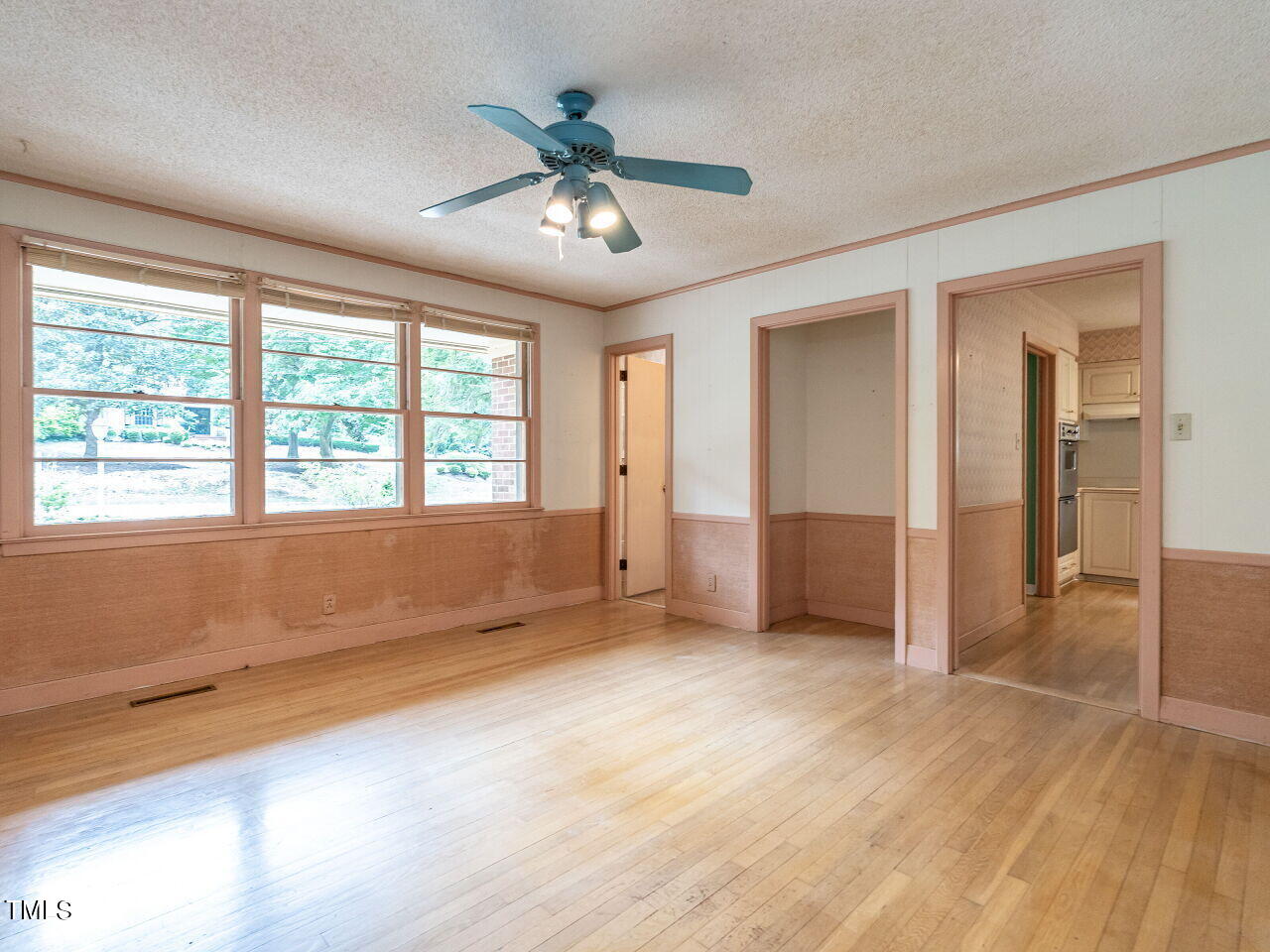 417 Forsyth Street Raleigh, NC 27609 - Photo 17 of 34 016-1280x960-office-bedroom