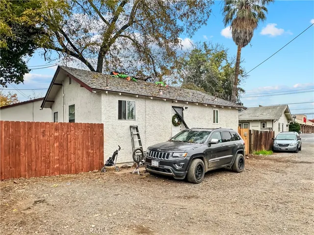 a car parked in front of a house