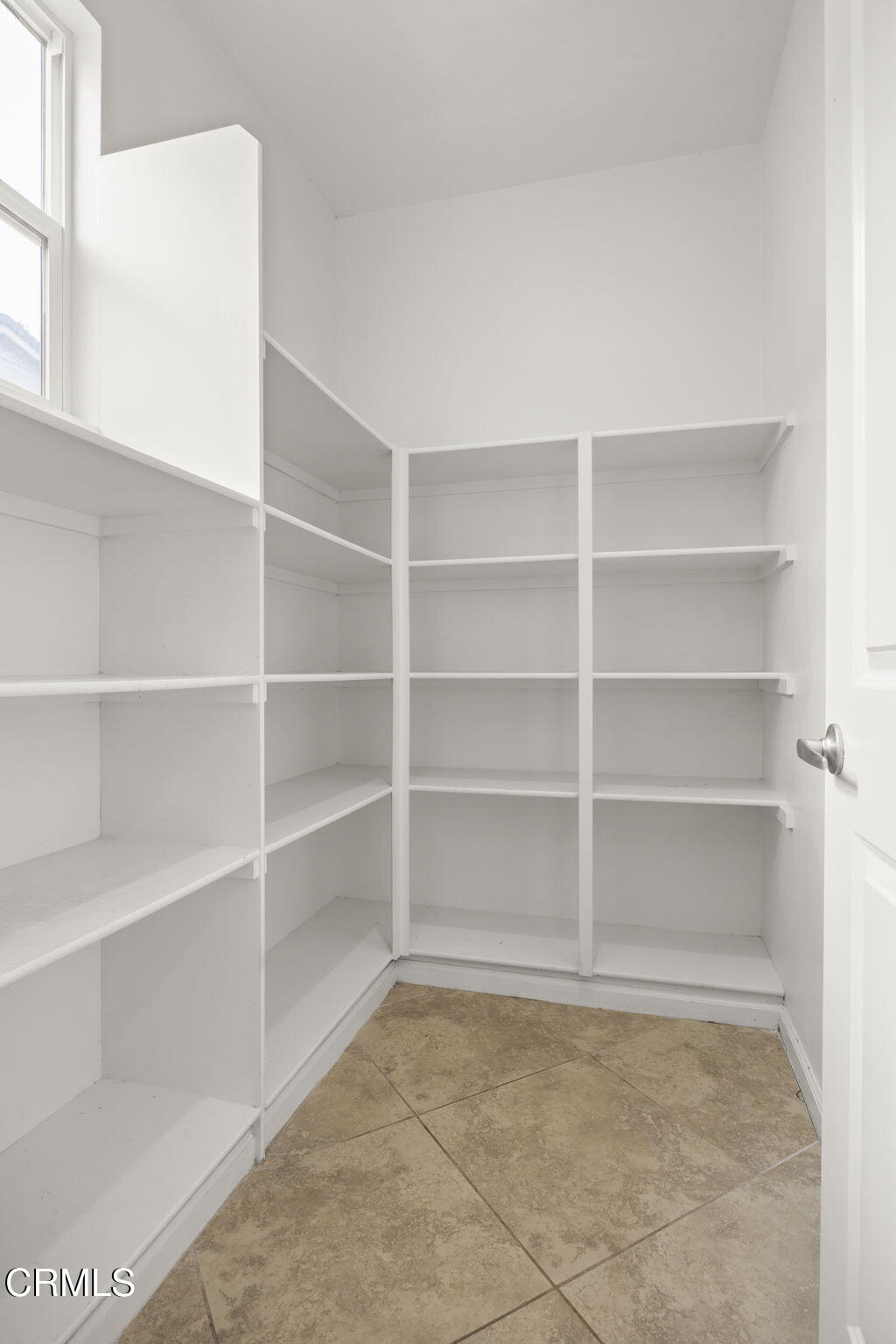 3703 Islander Walk Oxnard, CA 93035 - Photo 20 of 58 19-web-or-mls-UpmarketMedia_3703I-87