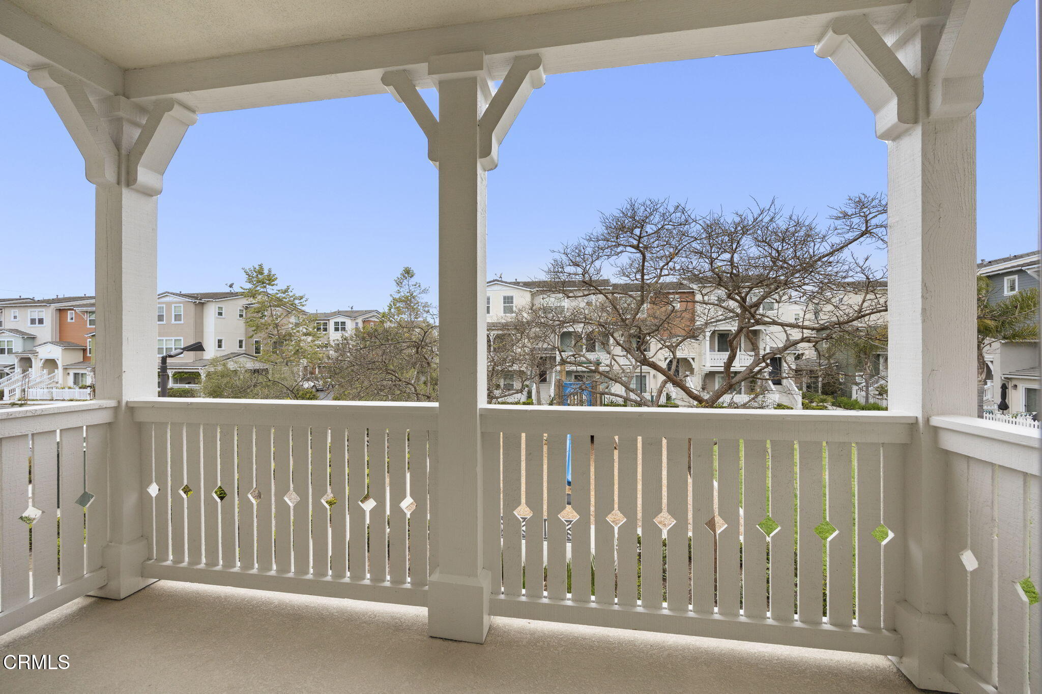 3703 Islander Walk Oxnard, CA 93035 - Photo 28 of 58 26-web-or-mls-UpmarketMedia_3703I-107