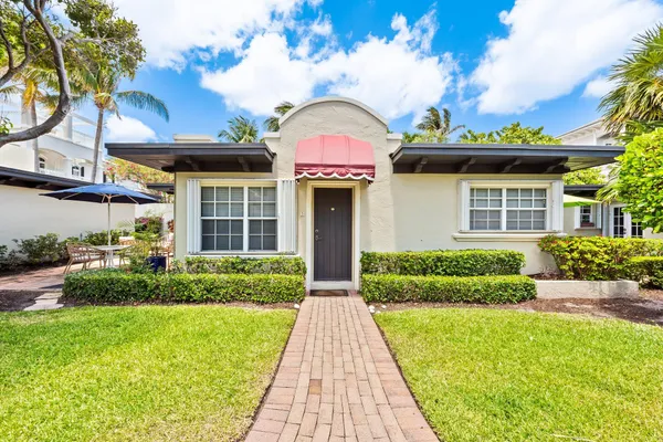 $5,000 | 1855 South Ocean Boulevard, Unit 5, Delray Beach, FL 33483