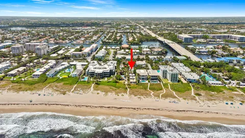 $5,000 | 1855 South Ocean Boulevard, Unit 5, Delray Beach, FL 33483