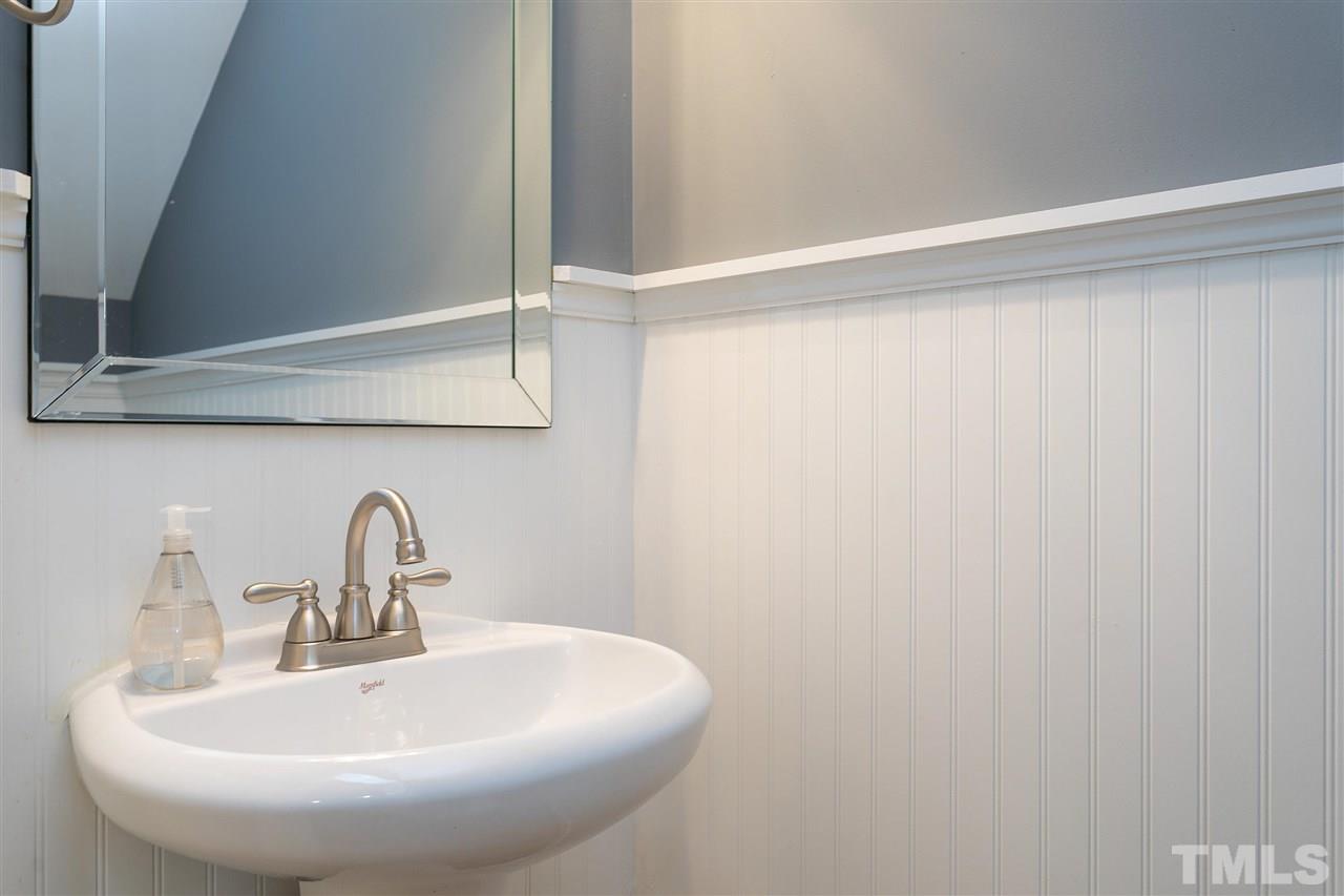 7855 Spungold Street Raleigh, NC 27617 - Photo 14 of 30 Gallery Image 14
