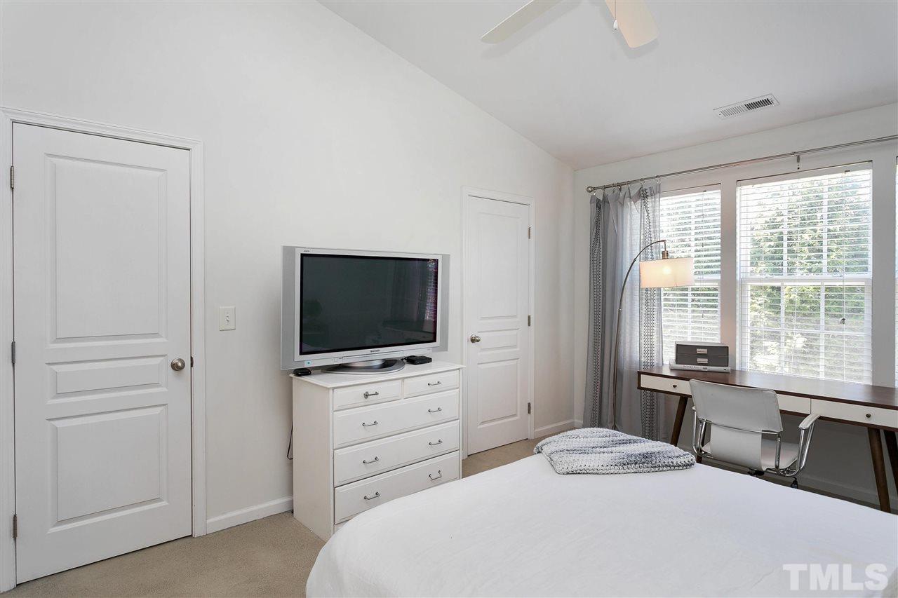 7855 Spungold Street Raleigh, NC 27617 - Photo 17 of 30 Gallery Image 17