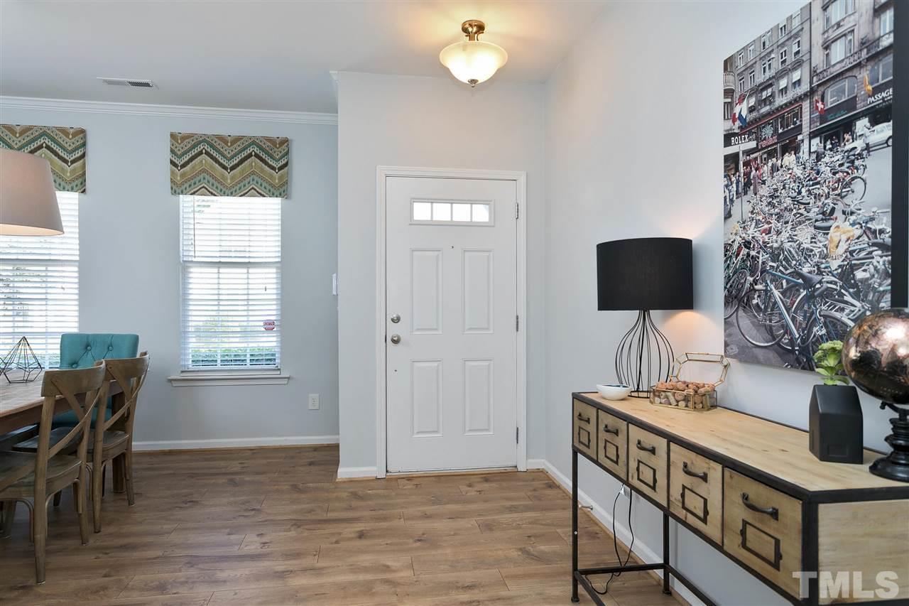 7855 Spungold Street Raleigh, NC 27617 - Photo 4 of 30 Gallery Image 4