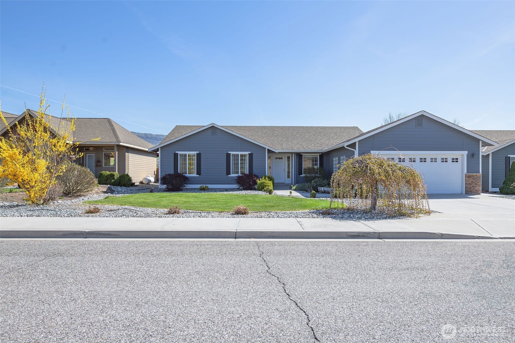 2327 Spring Wheat Road East Wenatchee, WA 98802 - Photo 1 of 32
