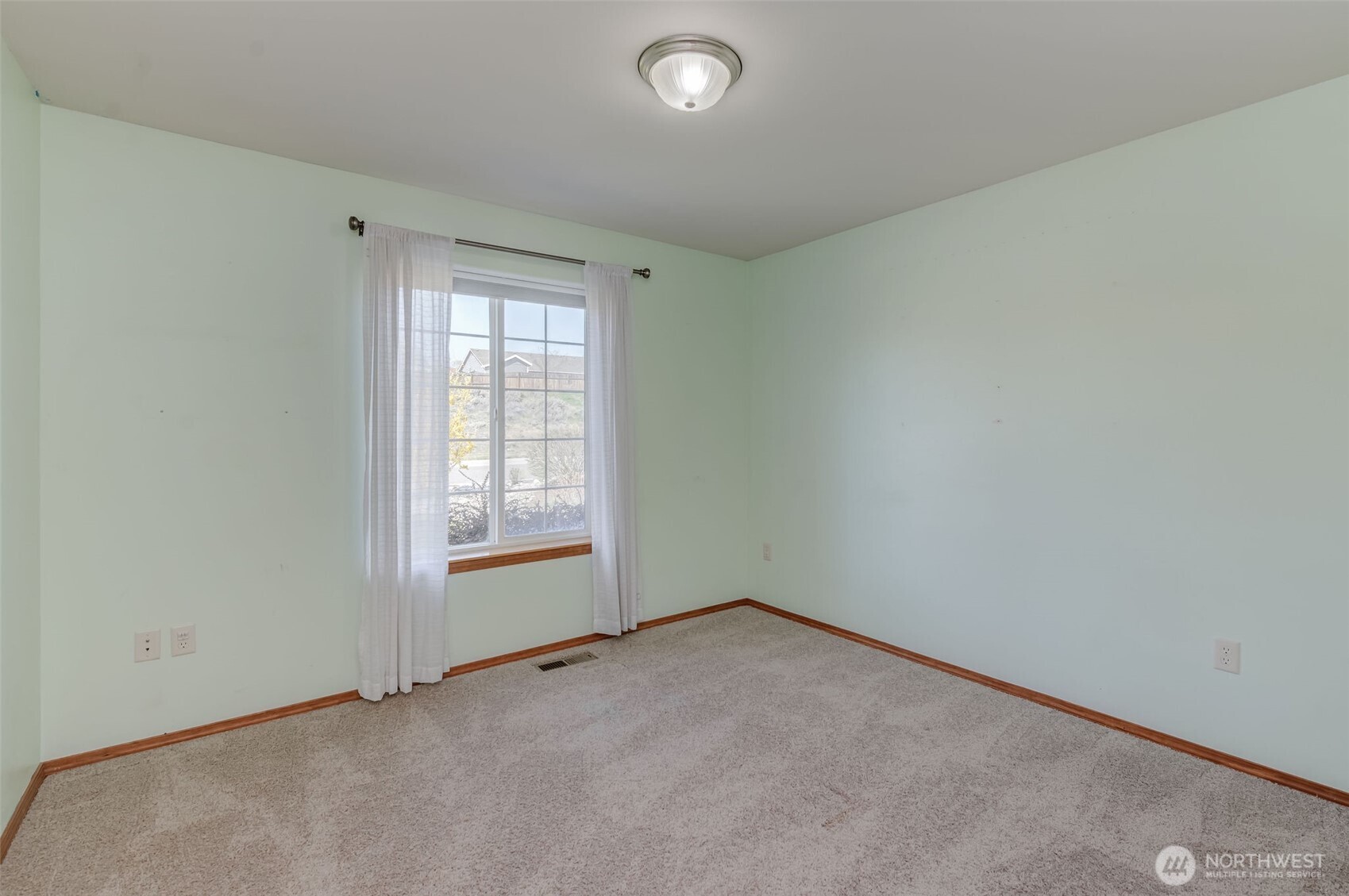 2327 Spring Wheat Road East Wenatchee, WA 98802 - Photo 20 of 32