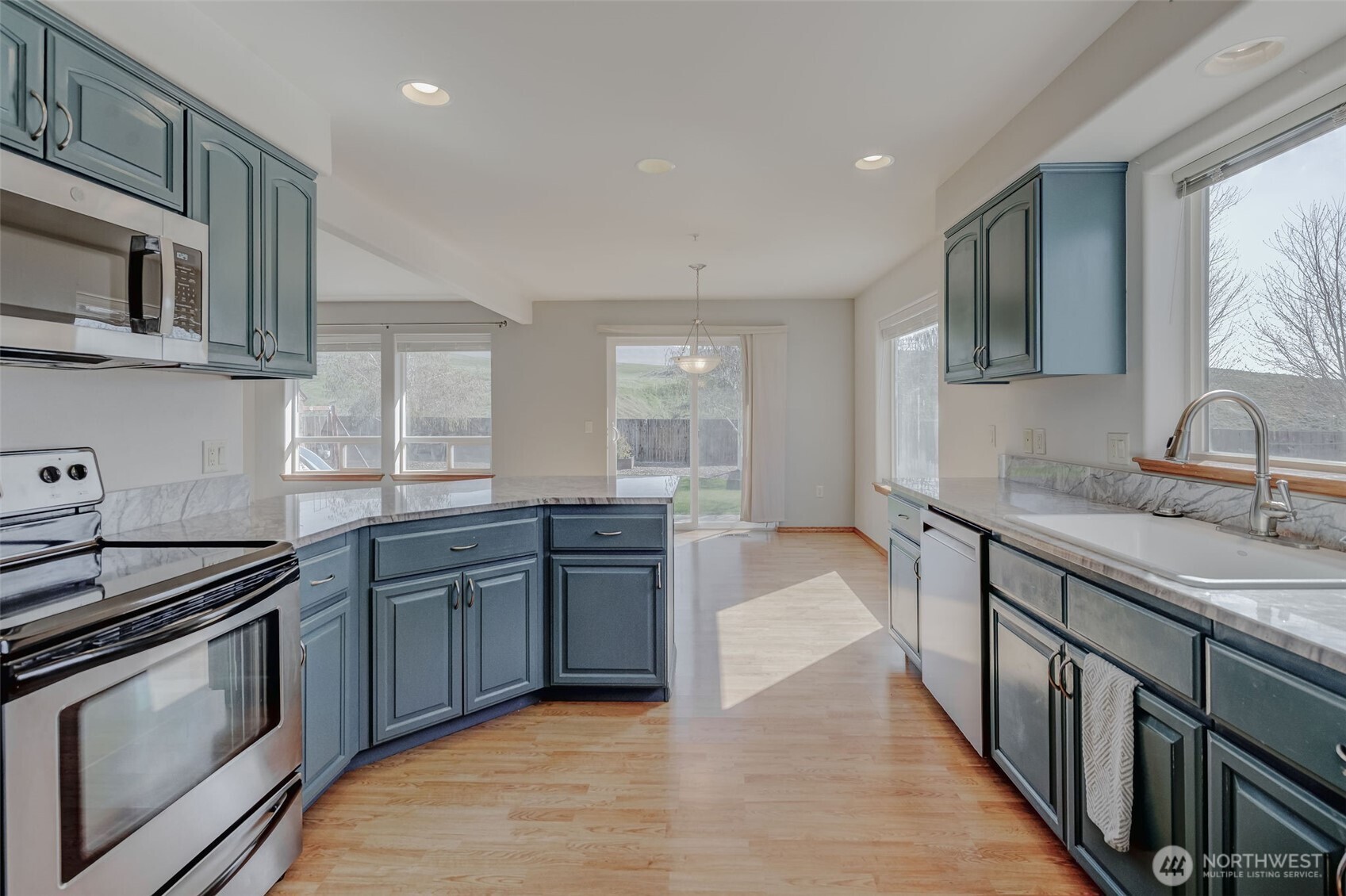 2327 Spring Wheat Road East Wenatchee, WA 98802 - Photo 10 of 32