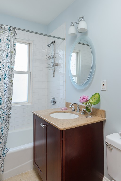 12-14 Pondview Road, Unit 2 Arlington, MA 02474 - Photo 20 of 42 Gallery Image 20