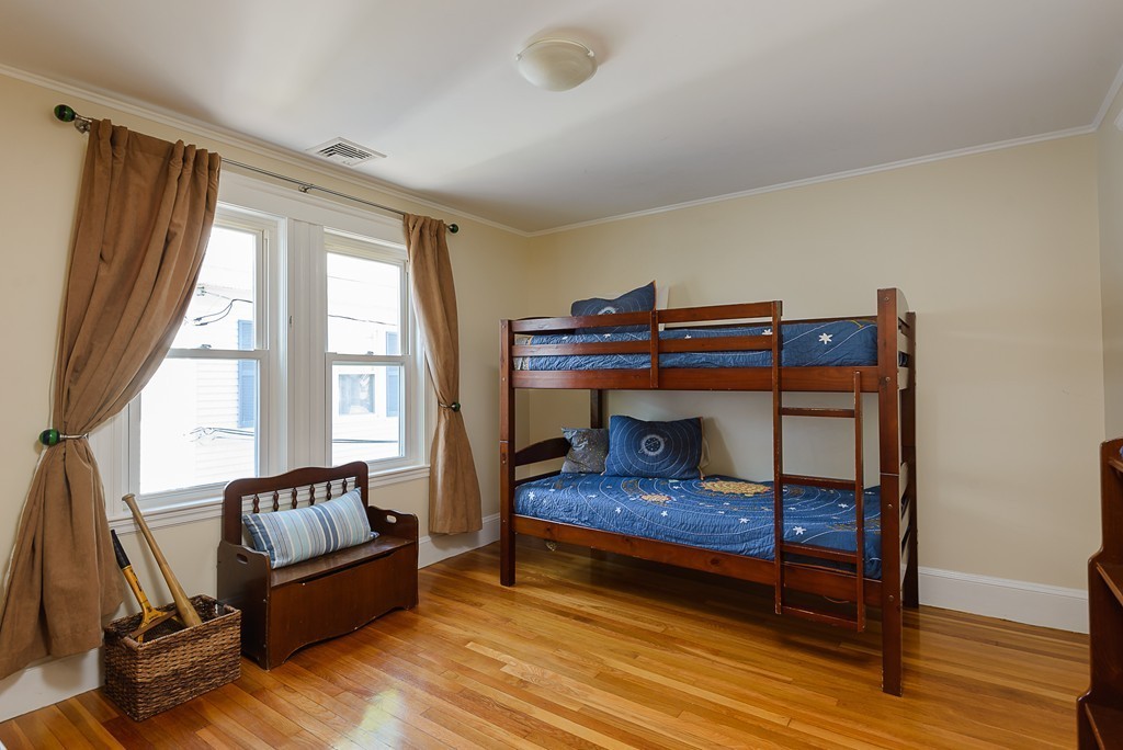12-14 Pondview Road, Unit 2 Arlington, MA 02474 - Photo 21 of 42 Gallery Image 21