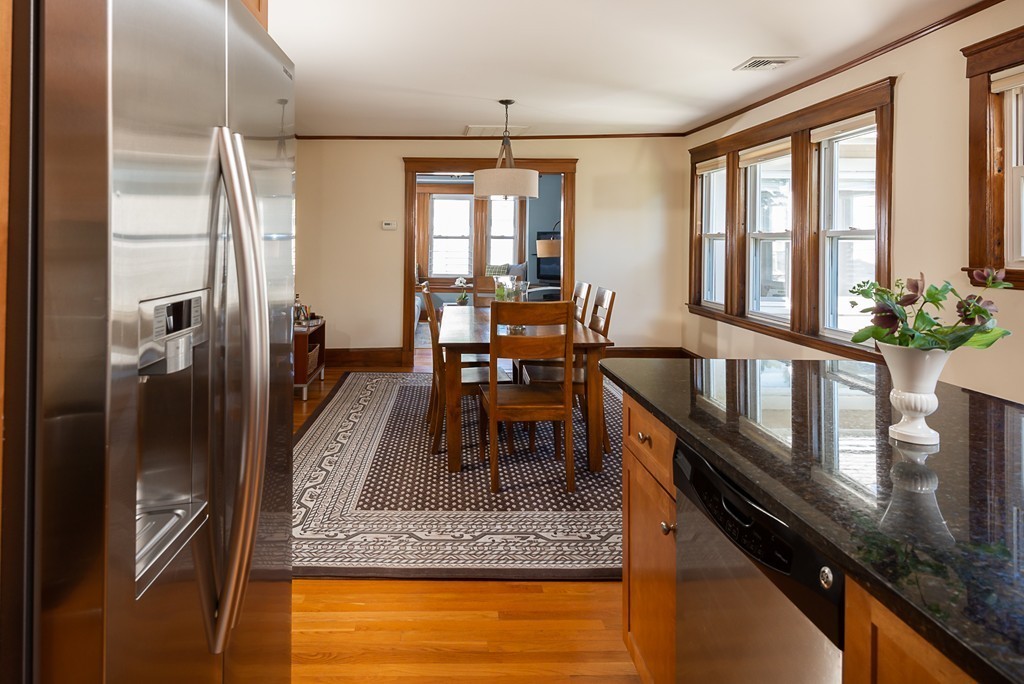 12-14 Pondview Road, Unit 2 Arlington, MA 02474 - Photo 22 of 42 Gallery Image 22