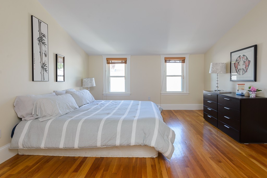 12-14 Pondview Road, Unit 2 Arlington, MA 02474 - Photo 26 of 42 Gallery Image 26