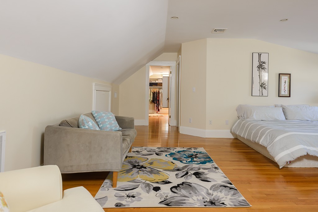 12-14 Pondview Road, Unit 2 Arlington, MA 02474 - Photo 29 of 42 Gallery Image 29