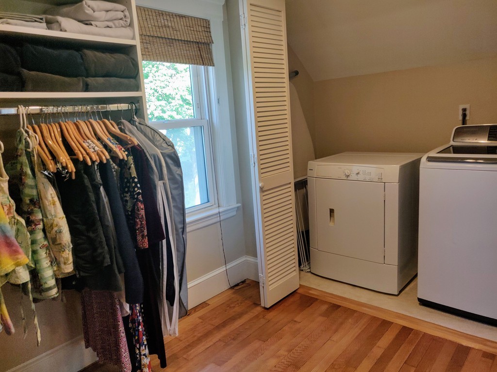 12-14 Pondview Road, Unit 2 Arlington, MA 02474 - Photo 31 of 42 Gallery Image 31